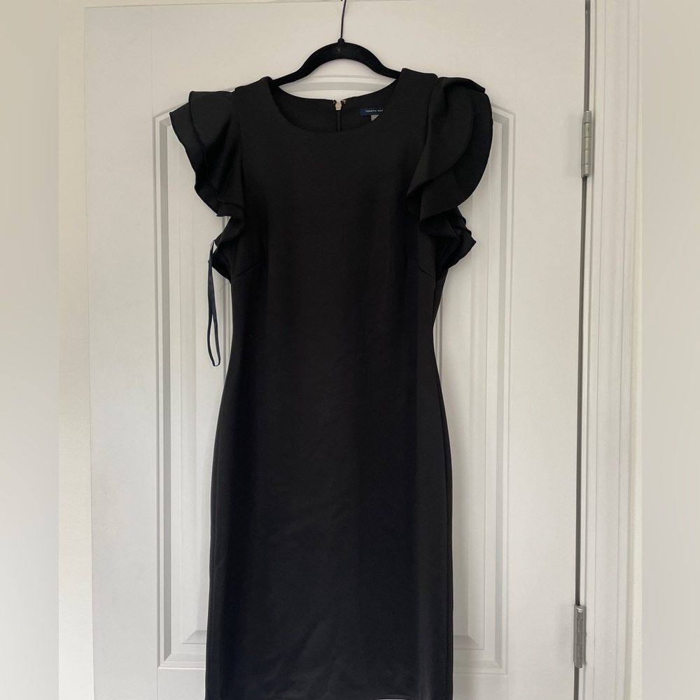 Tommy Hilfiger body com black dress with ruffles